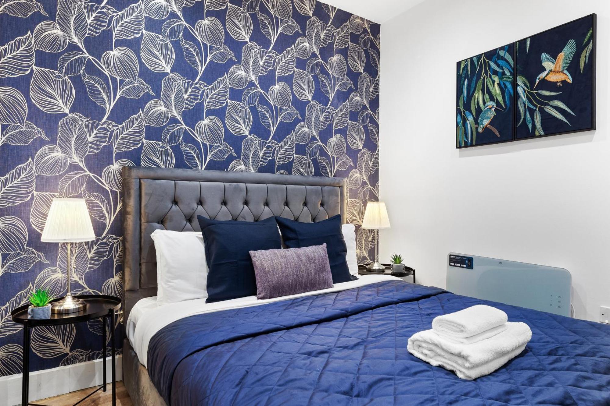 Modern One Bedroom Flat - Sleeps 5 -Near Heathrow - London Ub3 المظهر الخارجي الصورة