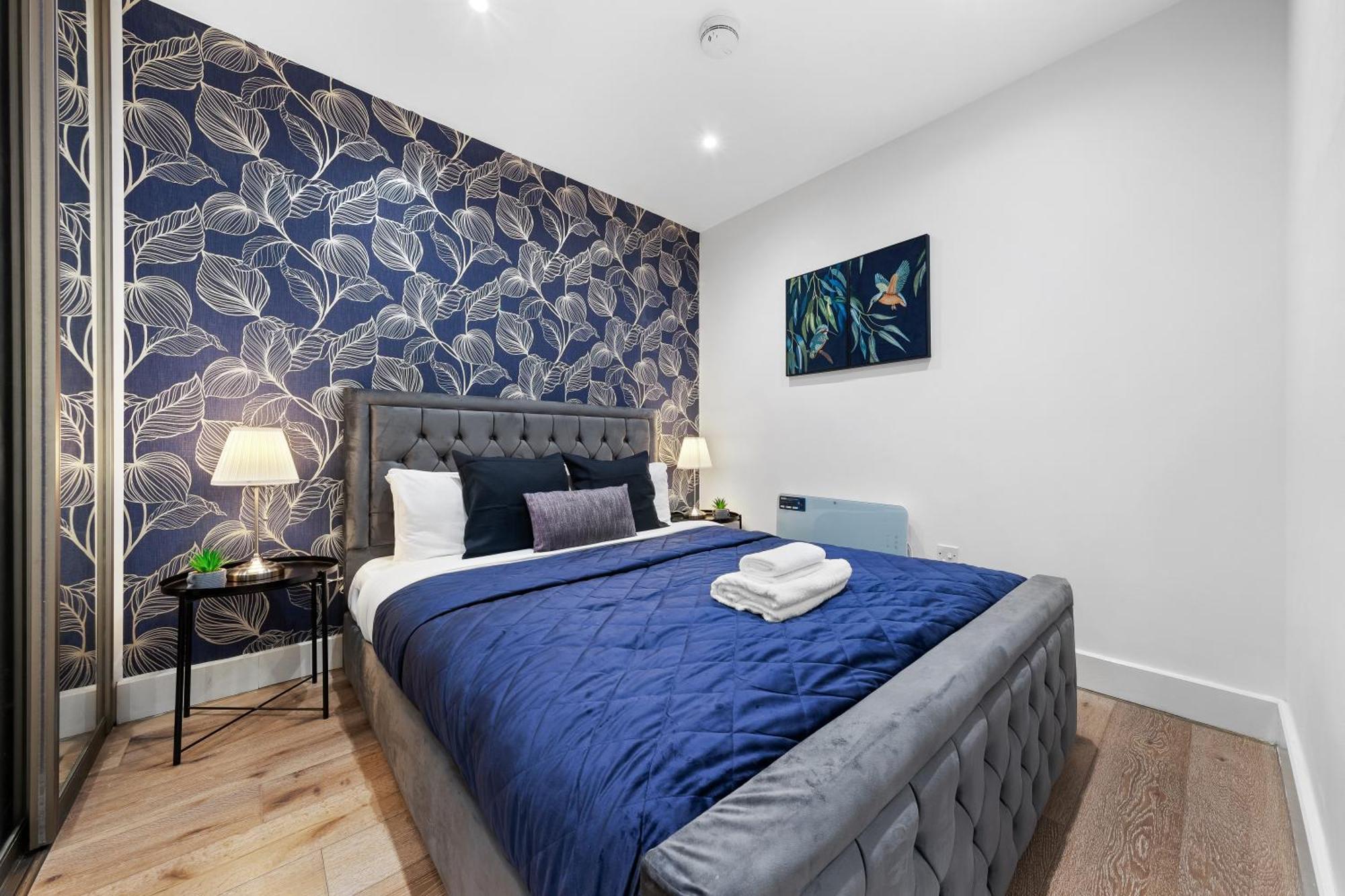 Modern One Bedroom Flat - Sleeps 5 -Near Heathrow - London Ub3 المظهر الخارجي الصورة